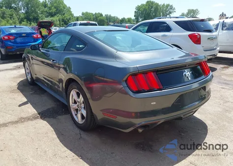 2015 Ford Mustang V6 из США, поврежденный, VIN 1FA6P8AM6F5362809